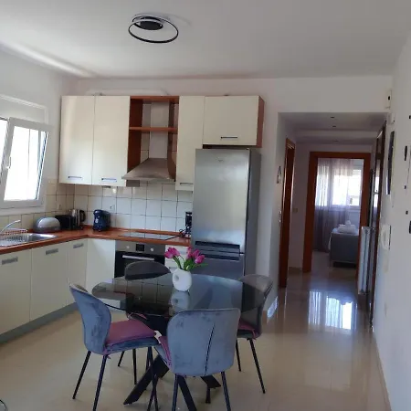 Eva's House Asgourou