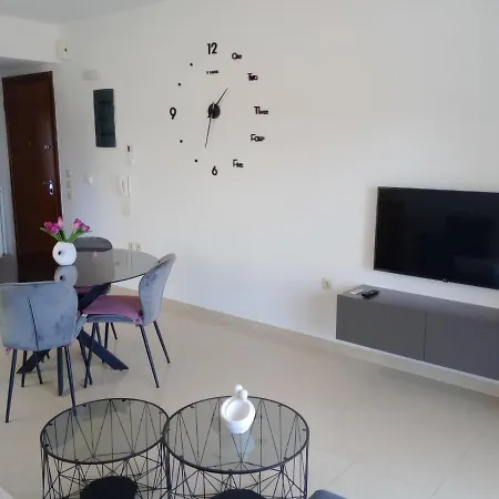 Eva's House Asgourou